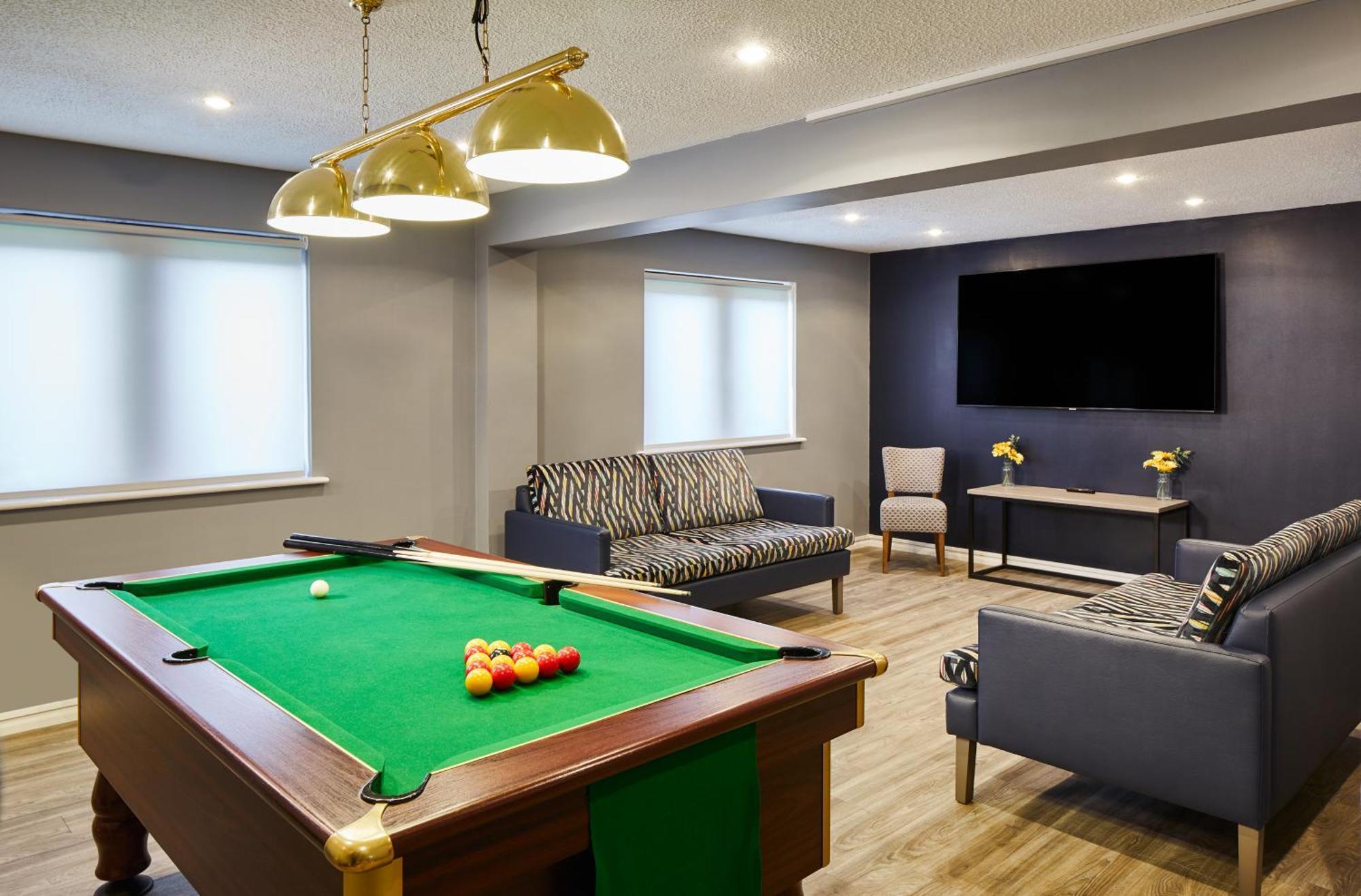 Leonardo Inn Aberdeen Airport Dyce Buitenkant foto