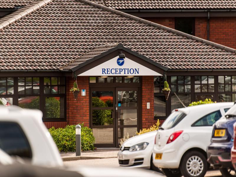 Leonardo Inn Aberdeen Airport Dyce Buitenkant foto